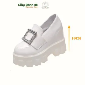 Bảo quản giày bánh mì đúng cách giúp duy trì giá trị thẩm mỹ và tuổi thọ sản phẩm