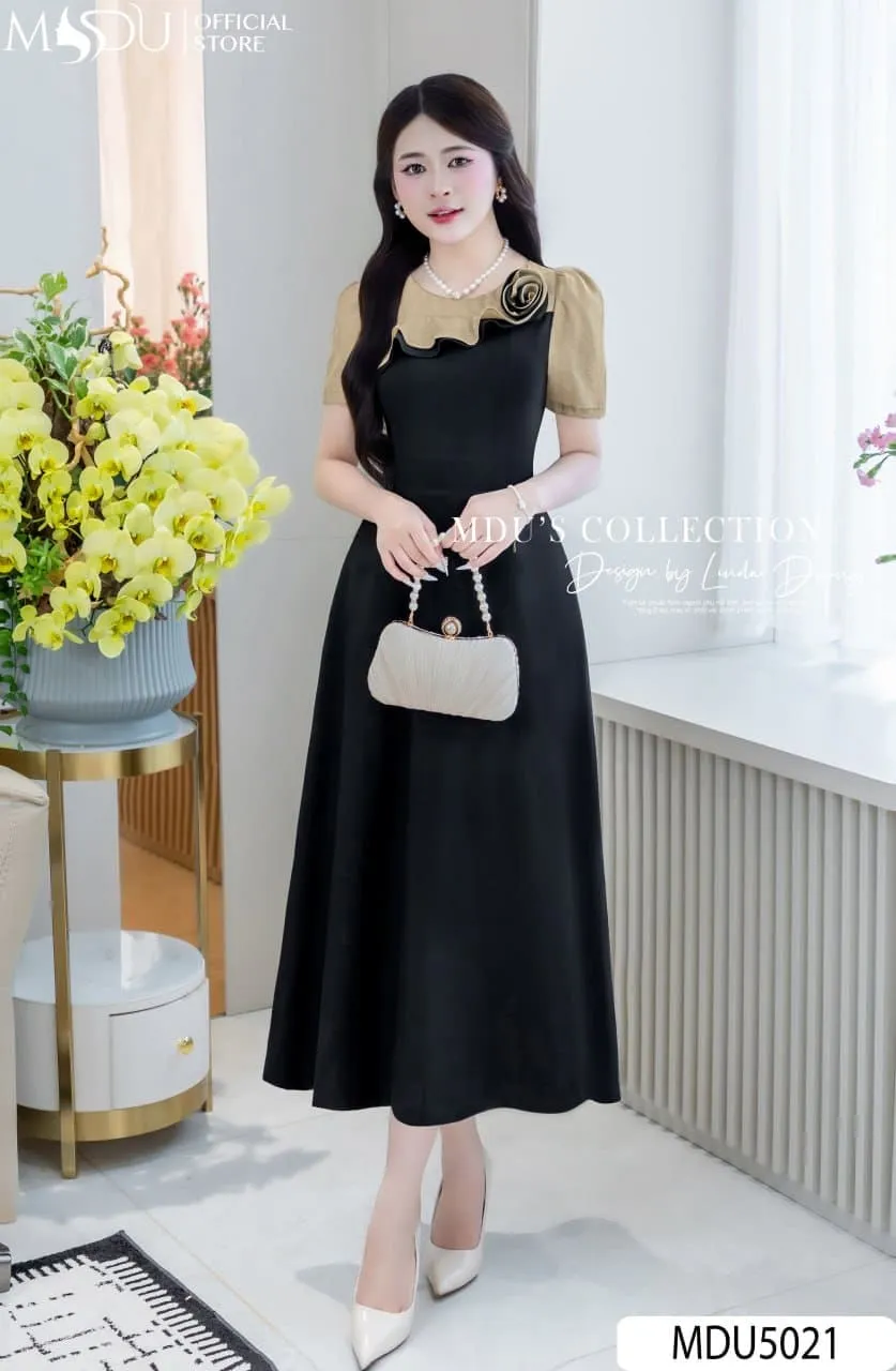 dam-den-du-tiec-cuoi Sự kết hợp hoàn hảo giữa giày bánh mì và trang phục dự tiệc giúp tôn vinh vẻ đẹp thanh lịch