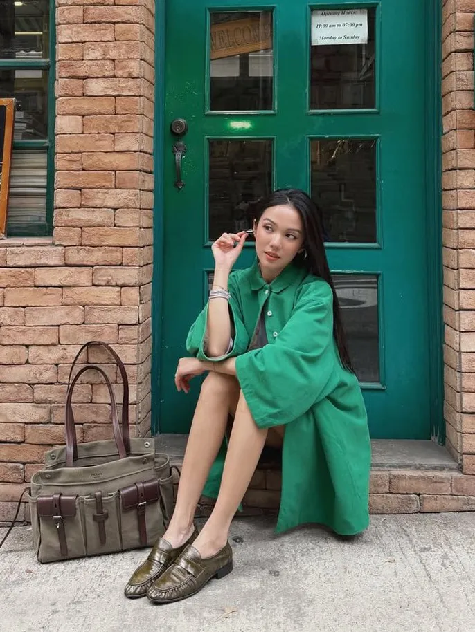 Sự thoải mái và thời thượng giúp giày bánh mì da microfiber trở thành lựa chọn ưu việt